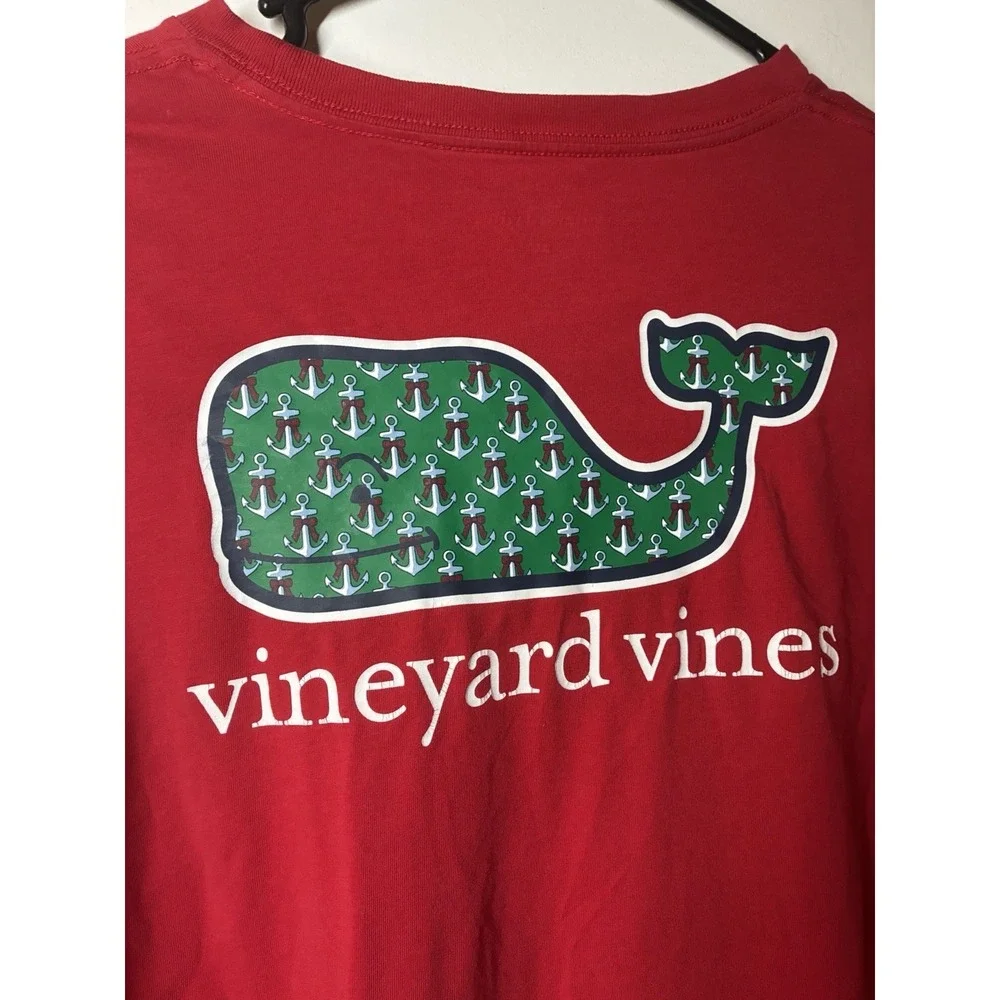 Vineyard Vines red t-shirt youth 18 w/festive anchor-patterned whale